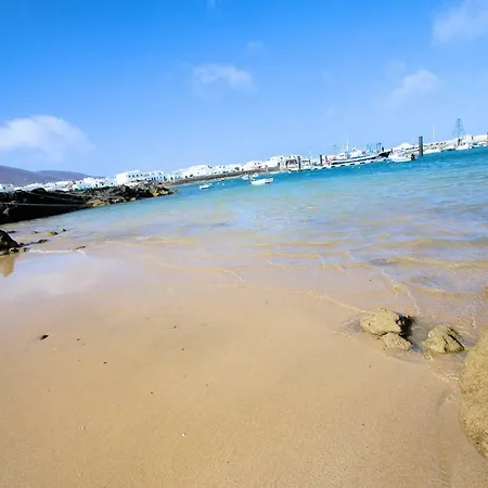 Apartment La Graciosa Magnolia Evita Beach, Frente Mar Caleta de Sebo