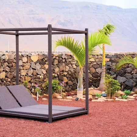 Apartment La Graciosa Magnolia Evita Beach, Frente Mar