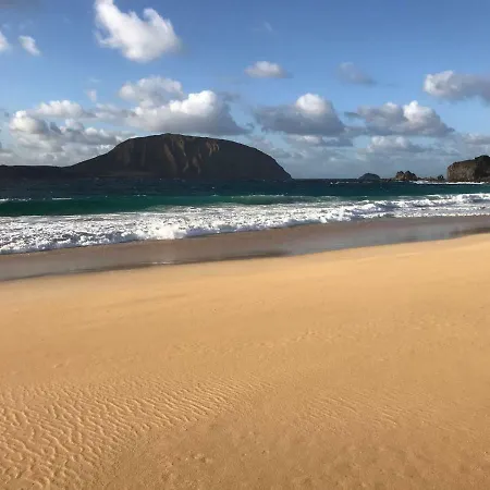 La Graciosa Magnolia Evita Beach, Frente Mar Apartment Caleta de Sebo